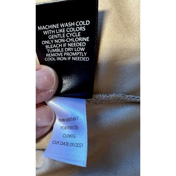 NWT Torrid Black Rouched Blouse Top Off Shoulder SZ LG 12 Dressy Witchy Core - Picture 10 of 10